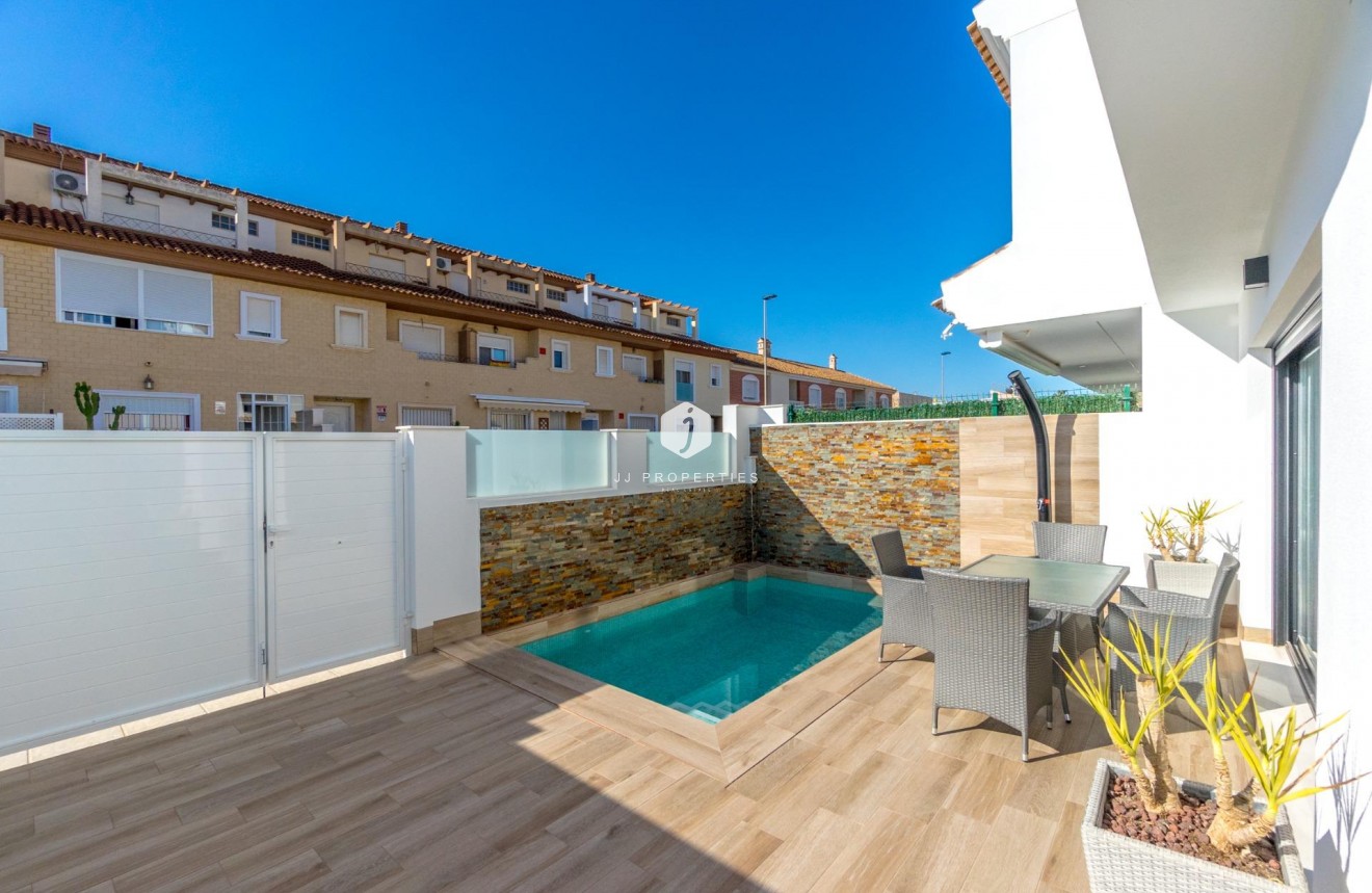 Nieuwbouw Woningen - Chalet -
San Pedro del Pinatar - Polideportivo