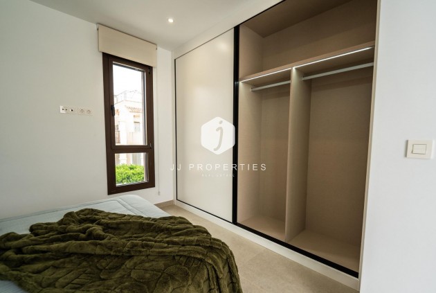 Obra nueva - Chalet -
Almoradí - Las Heredades