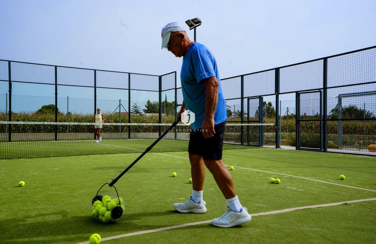 Obra nueva - Chalet -
Almoradí - Las Heredades