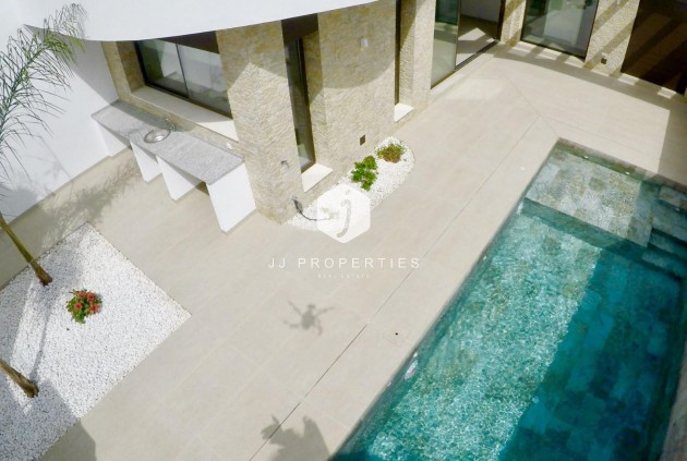 Obra nueva - Chalet -
Almoradí - Las Heredades