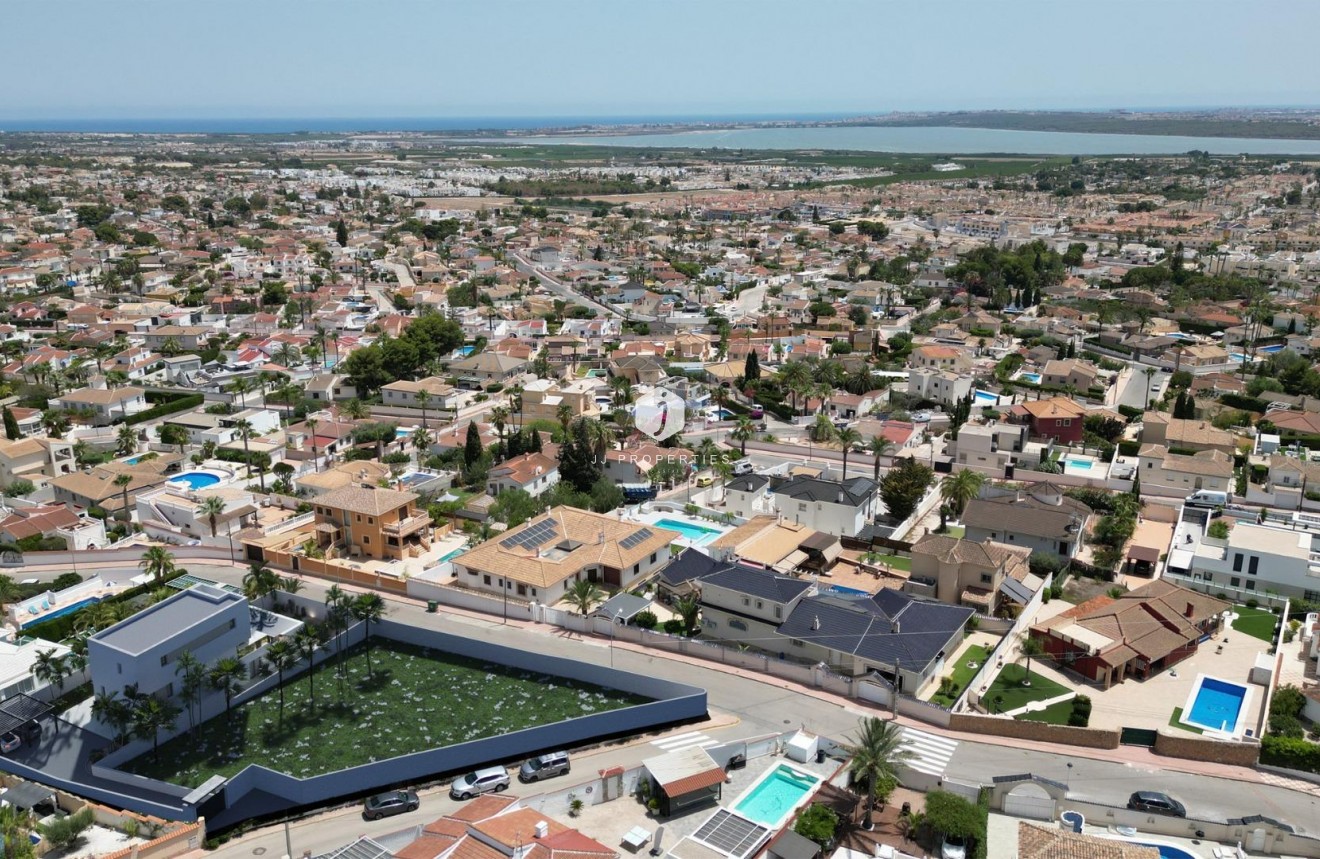 Nieuwbouw Woningen - Villa -
Ciudad Quesada