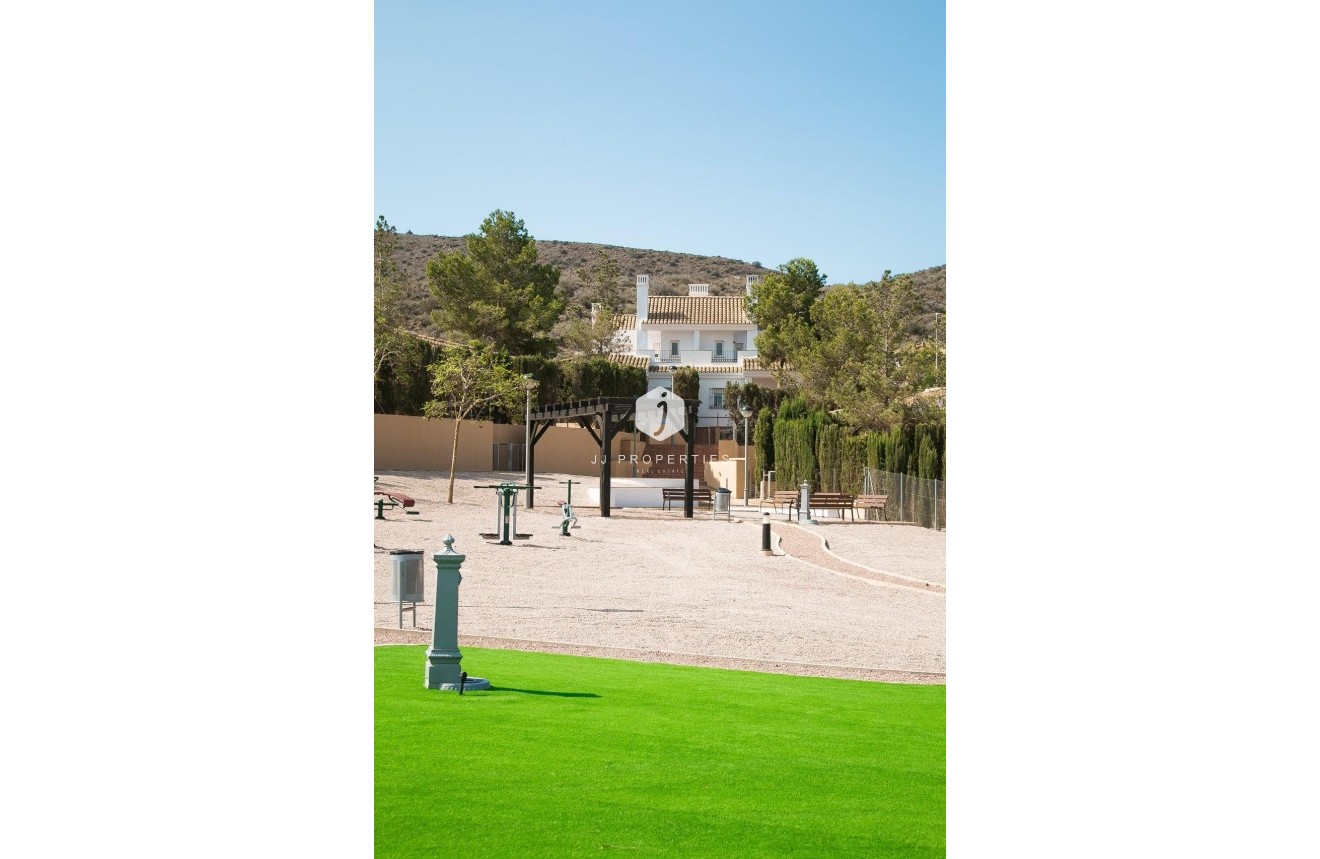 Nowy budynek - Szalet -
Fuente Álamo - Las Palas