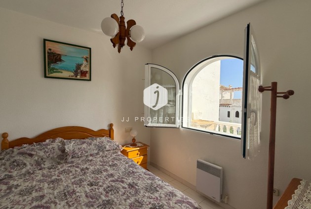 Tweedehands - duplex -
San Miguel de Salinas - Inland