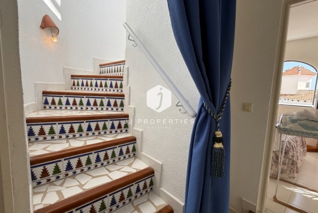 Tweedehands - duplex -
San Miguel de Salinas - Inland