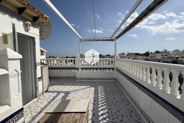 Tweedehands - duplex -
San Miguel de Salinas - Inland