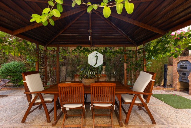 Tweedehands - Villa -
Torrevieja - Costa Blanca