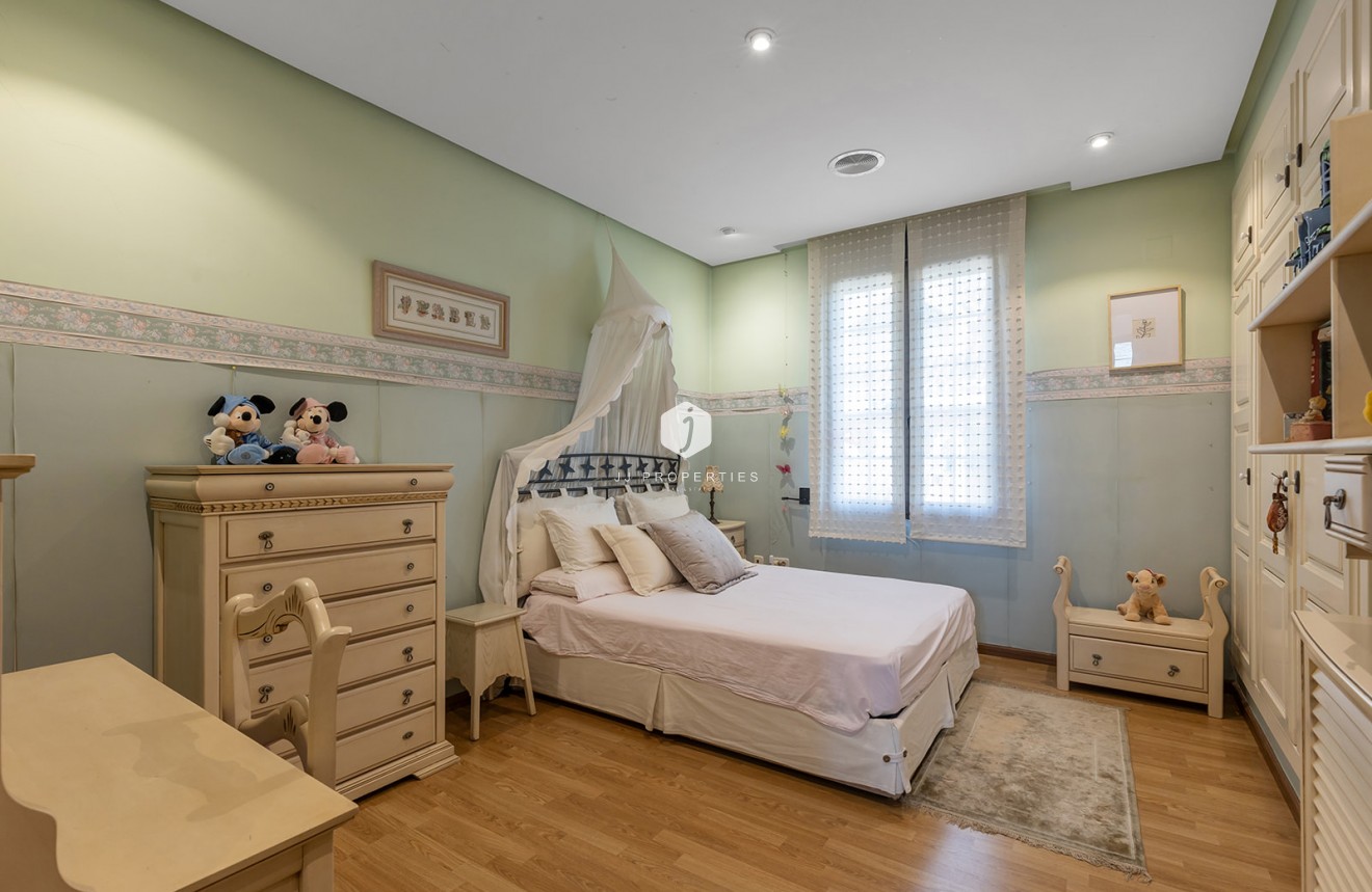 Tweedehands - Villa -
Torrevieja - Costa Blanca