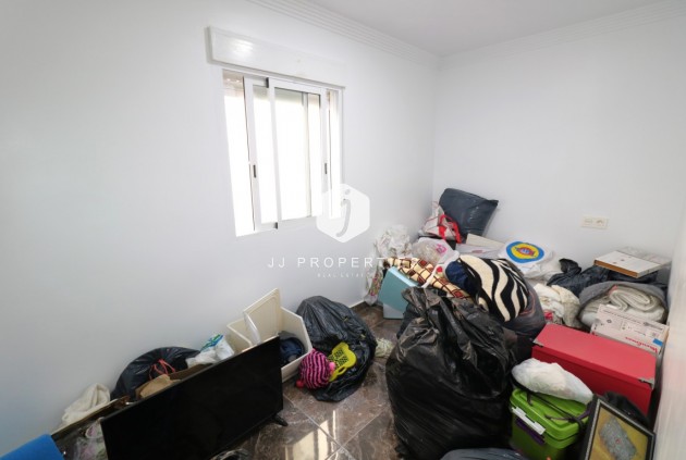 Tweedehands - Appartement / flat -
Torrevieja - Costa Blanca