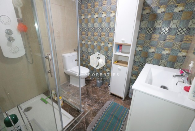 Tweedehands - Appartement / flat -
Torrevieja - Costa Blanca
