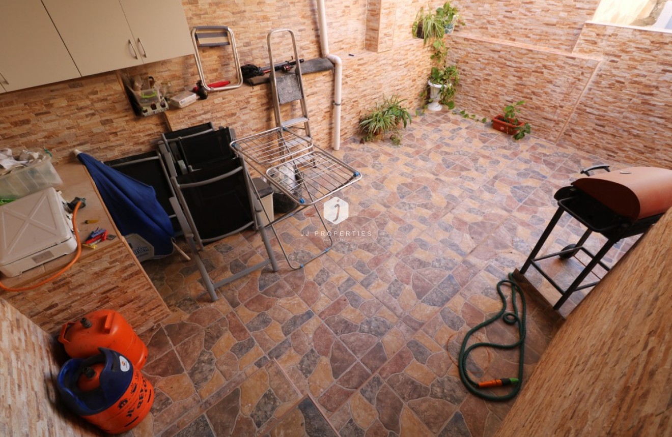 Tweedehands - Appartement / flat -
Torrevieja - Costa Blanca