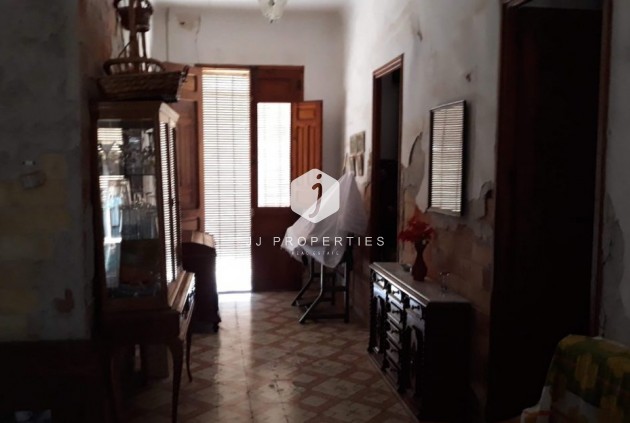 Tweedehands - Landelijk eigendom -
Daya Nueva - Costa Blanca