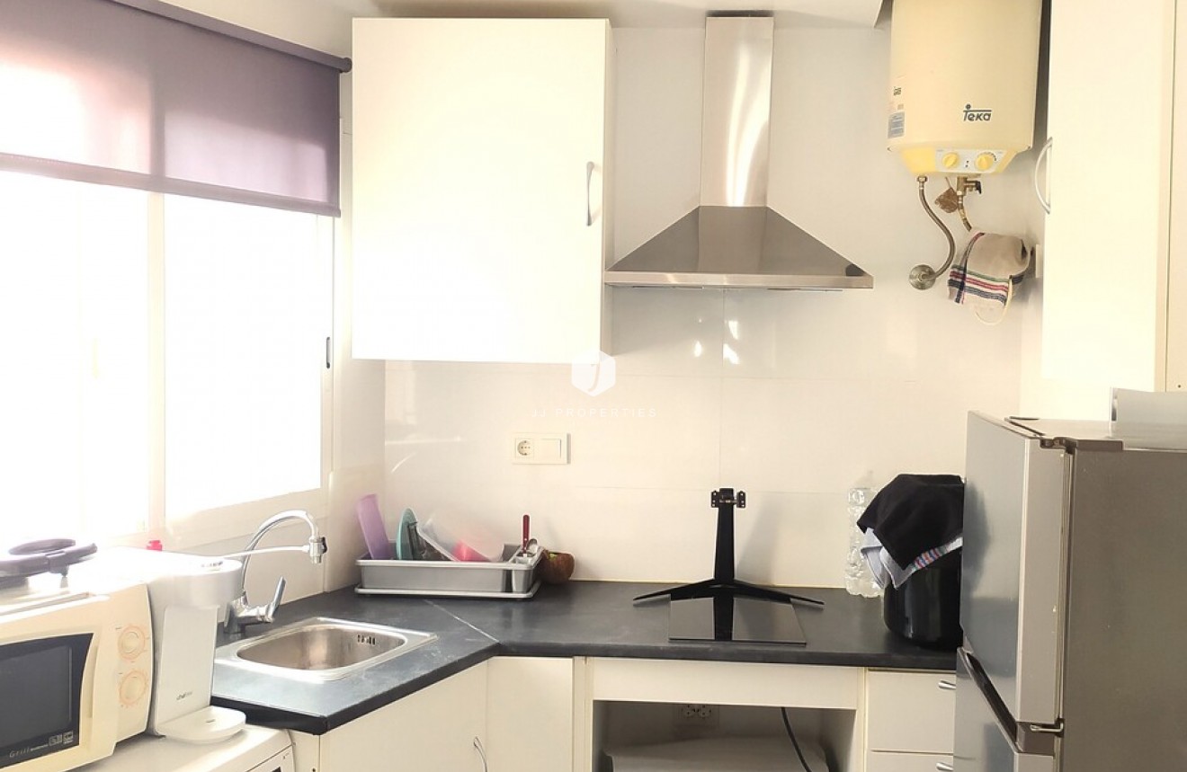 Aus zweiter Hand - Wohnung -
Torrevieja - LOS NAUFRAGOS PLAYA