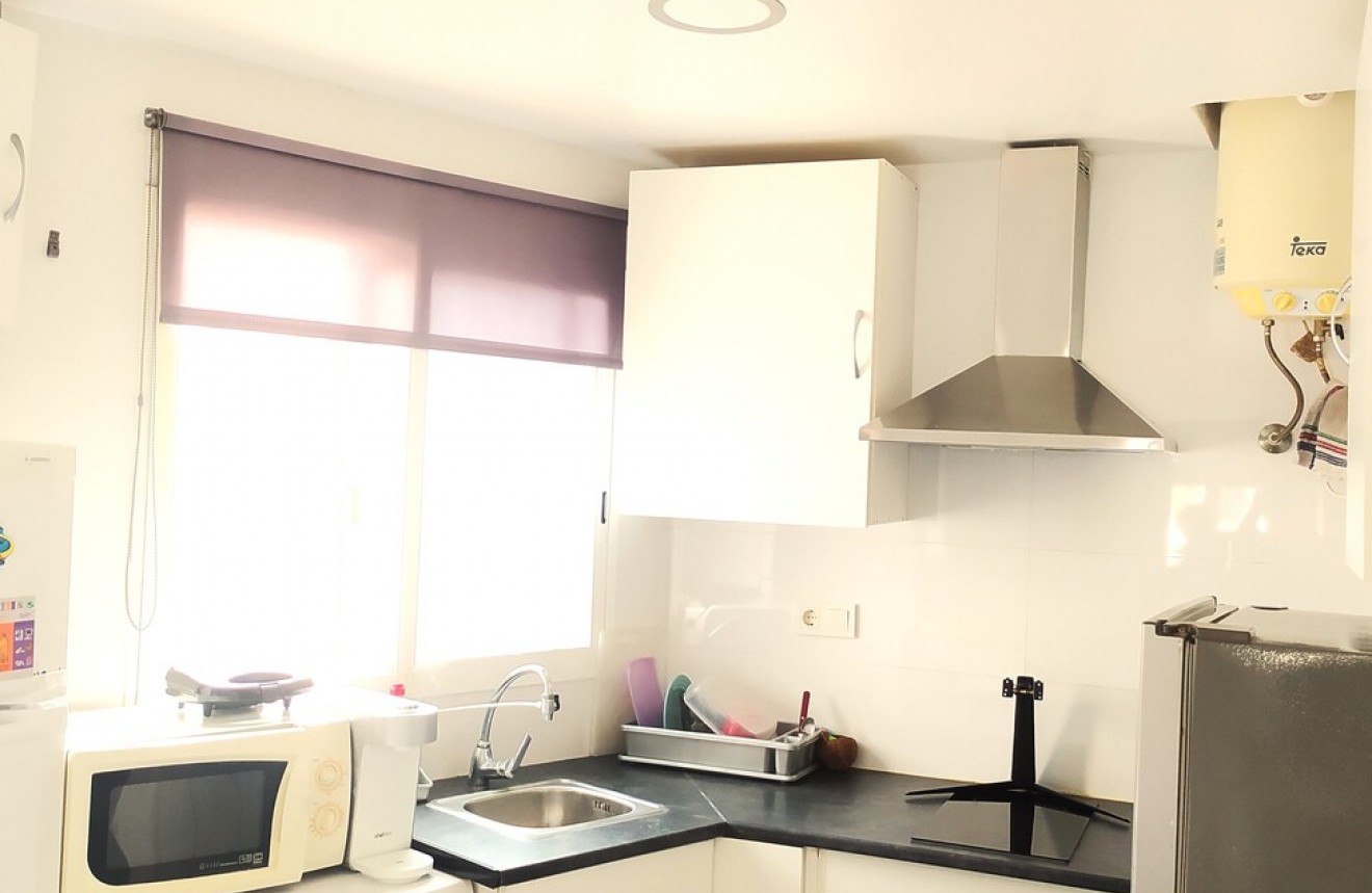 Aus zweiter Hand - Wohnung -
Torrevieja - LOS NAUFRAGOS PLAYA