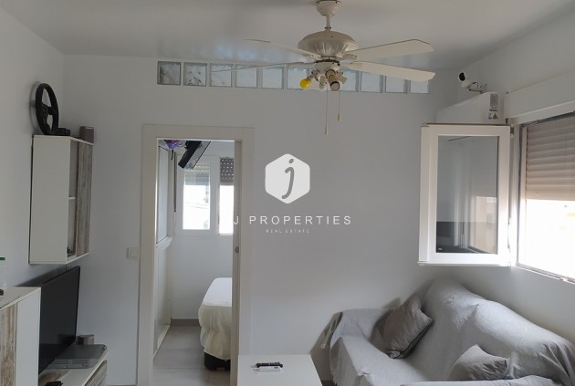 Aus zweiter Hand - Wohnung -
Torrevieja - LOS NAUFRAGOS PLAYA