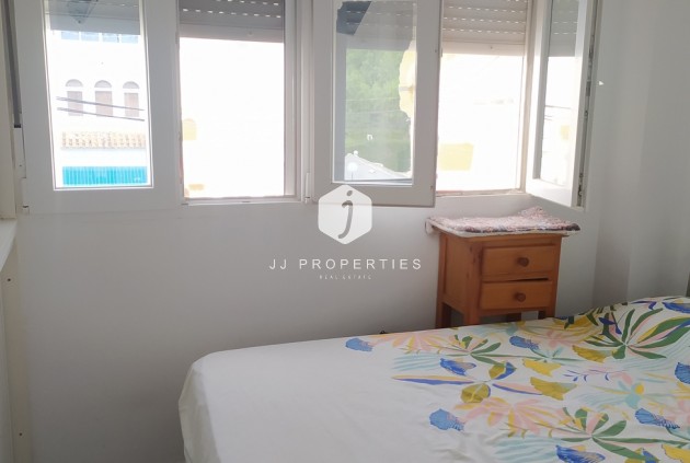 Aus zweiter Hand - Wohnung -
Torrevieja - LOS NAUFRAGOS PLAYA