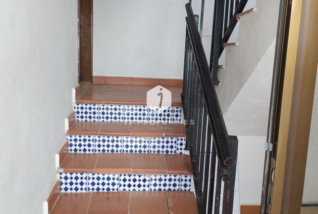 Aus zweiter Hand - Wohnung -
Torrevieja - LOS NAUFRAGOS PLAYA