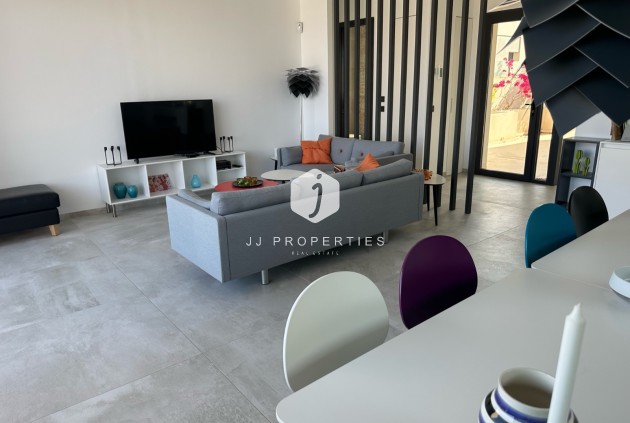 Tweedehands - Villa -
Ciudad Quesada - Costa Blanca