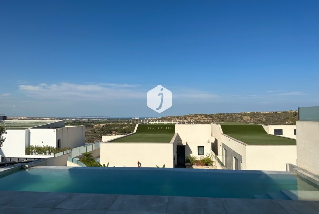 Tweedehands - Villa -
Ciudad Quesada - Costa Blanca