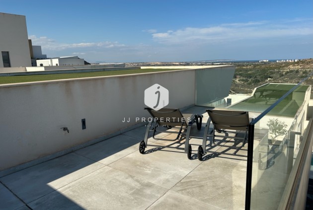 Tweedehands - Villa -
Ciudad Quesada - Costa Blanca