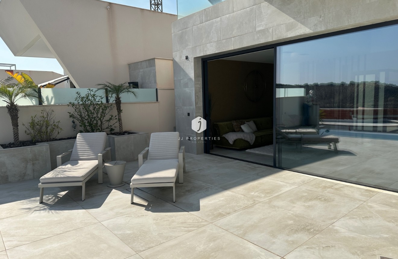 Tweedehands - Villa -
Ciudad Quesada - Costa Blanca