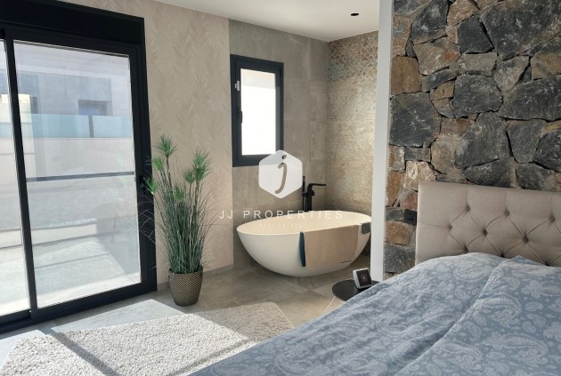 Tweedehands - Villa -
Ciudad Quesada - Costa Blanca