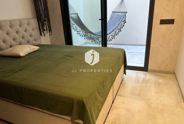 Tweedehands - Villa -
Ciudad Quesada - Costa Blanca