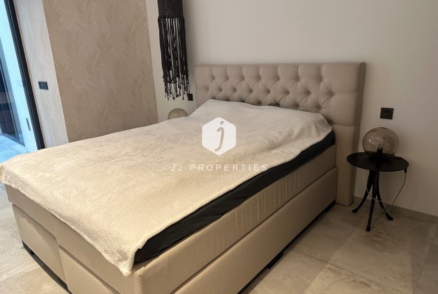 Tweedehands - Villa -
Ciudad Quesada - Costa Blanca