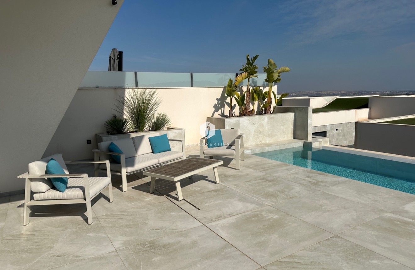 Tweedehands - Villa -
Ciudad Quesada - Costa Blanca