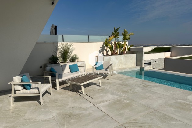 Tweedehands - Villa -
Ciudad Quesada - Costa Blanca