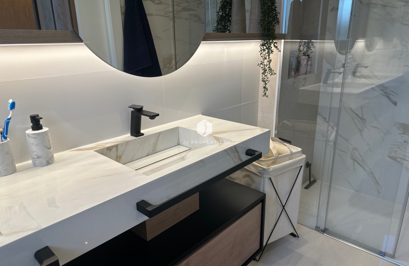 Tweedehands - Villa -
Ciudad Quesada - Costa Blanca