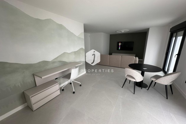 Tweedehands - Villa -
Ciudad Quesada - Costa Blanca