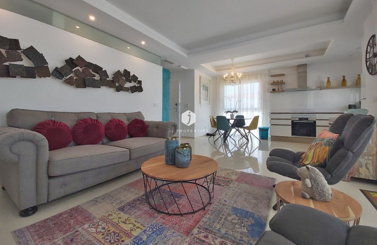 Tweedehands - Penthouse -
Ciudad Quesada - Costa Blanca