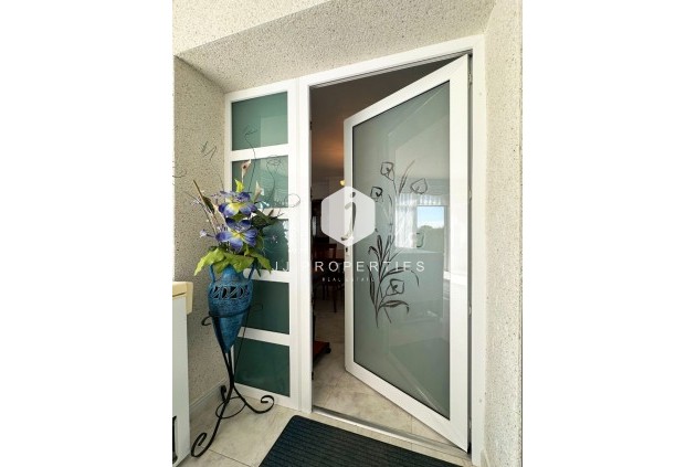 Tweedehands - Villa -
Orihuela Costa - Costa Blanca