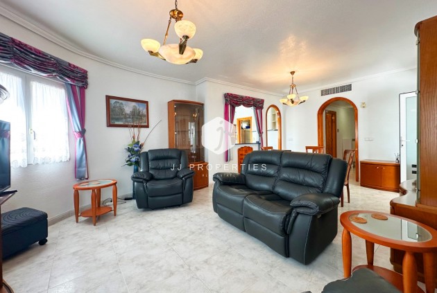 Tweedehands - Villa -
Orihuela Costa - Costa Blanca