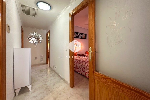 Tweedehands - Villa -
Orihuela Costa - Costa Blanca