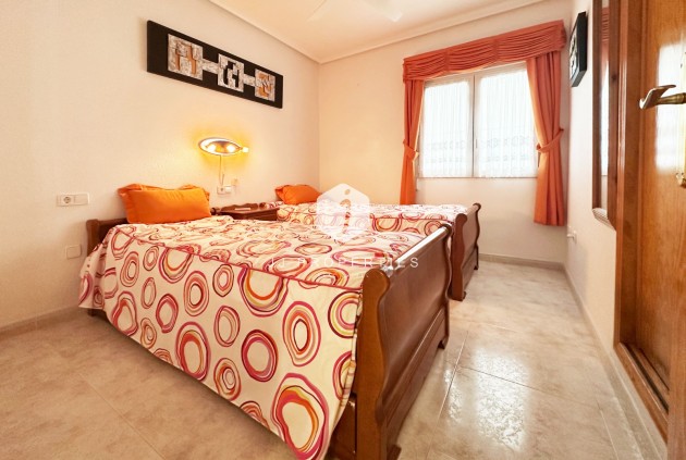 Tweedehands - Villa -
Orihuela Costa - Costa Blanca