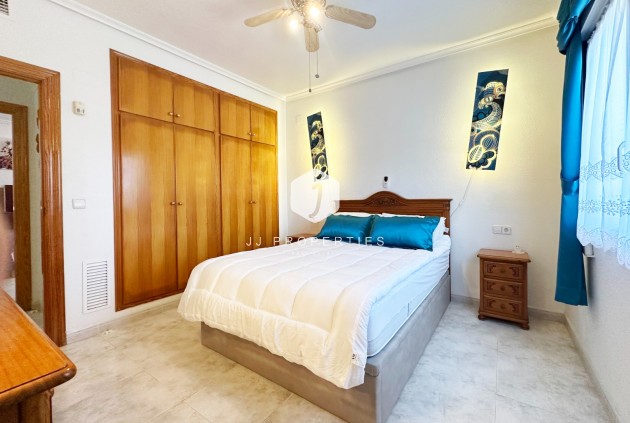 Tweedehands - Villa -
Orihuela Costa - Costa Blanca