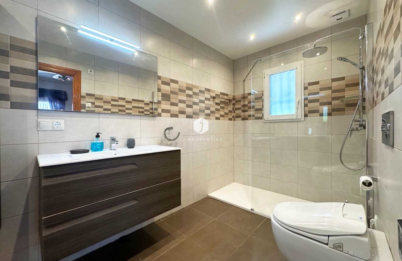 Tweedehands - Villa -
Orihuela Costa - Costa Blanca