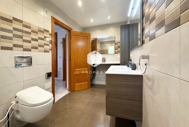 Tweedehands - Villa -
Orihuela Costa - Costa Blanca