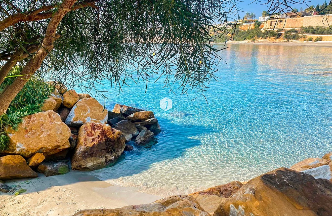 Tweedehands - Villa -
Orihuela Costa - Costa Blanca