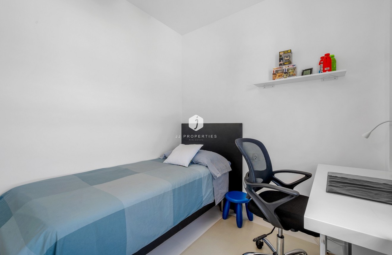 Tweedehands - Appartement / flat -
San Miguel de Salinas - Inland