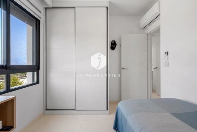 Tweedehands - Appartement / flat -
San Miguel de Salinas - Inland