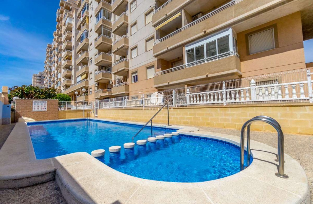 Tweedehands - Appartement / flat -
Torrevieja - Costa Blanca