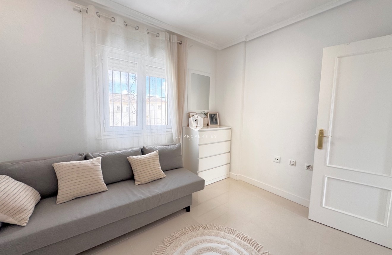 Tweedehands - Villa -
Algorfa - Inland