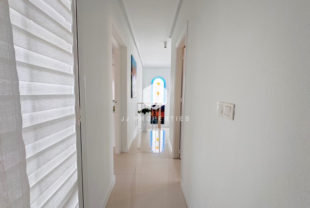 Tweedehands - Villa -
Algorfa - Inland