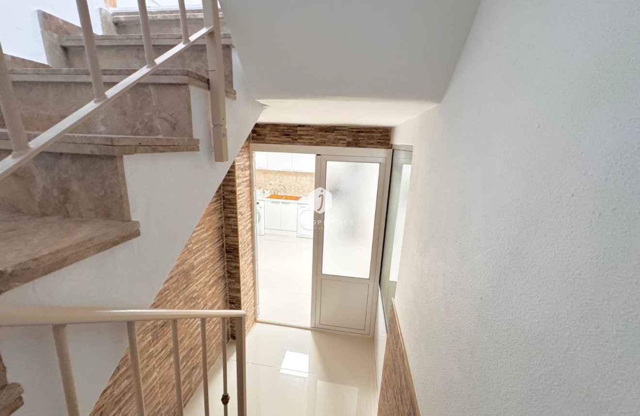 Tweedehands - Villa -
Algorfa - Inland