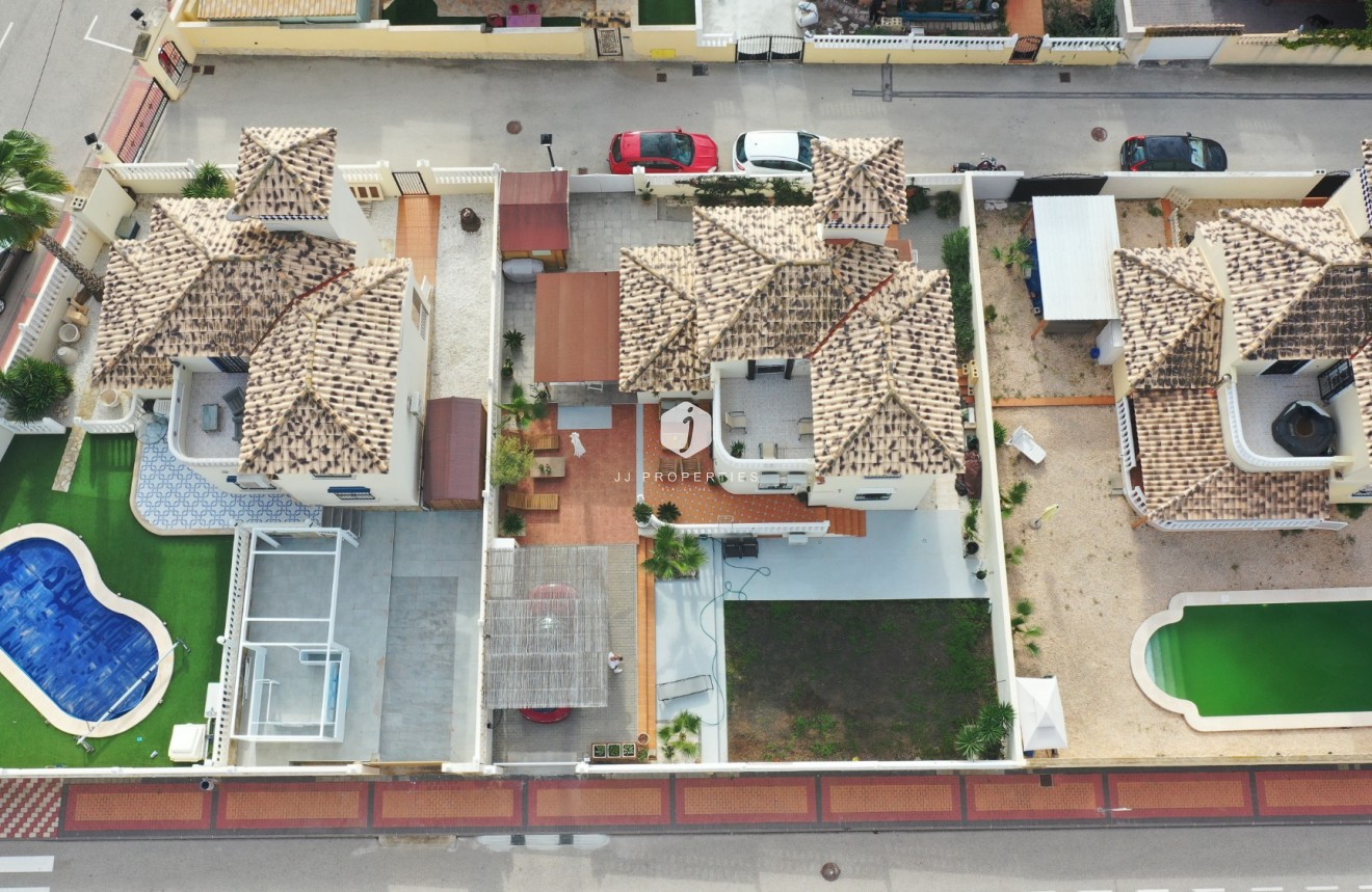 Tweedehands - Villa -
Algorfa - Inland