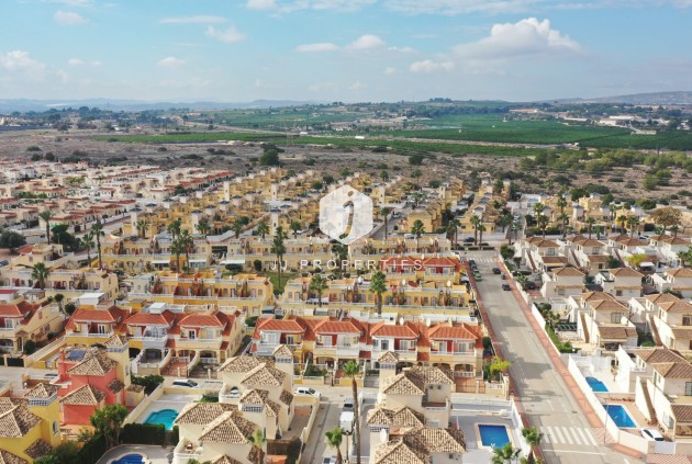 Tweedehands - Villa -
Algorfa - Inland