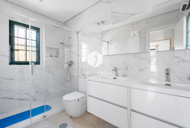 Tweedehands - Villa -
Orihuela Costa - Costa Blanca