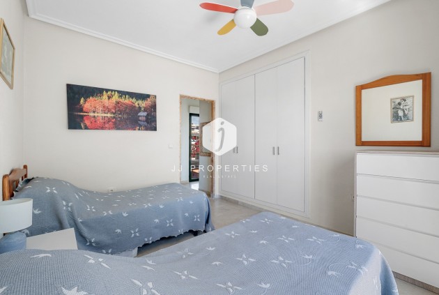 Tweedehands - Villa -
Orihuela Costa - Costa Blanca